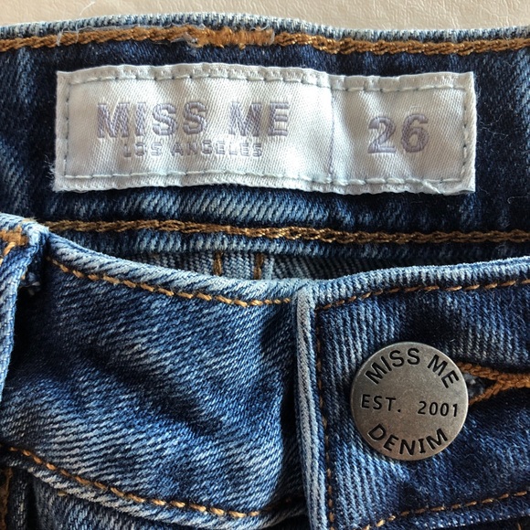MISS ME 26x27 High Rise Ankle Straight Frayed Hem NWT - Picture 7 of 17